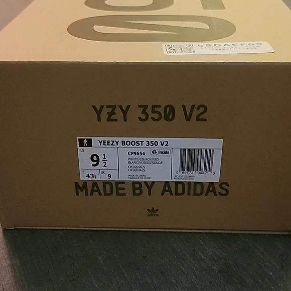adidas Yeezy Boost 350 V2 Zebra